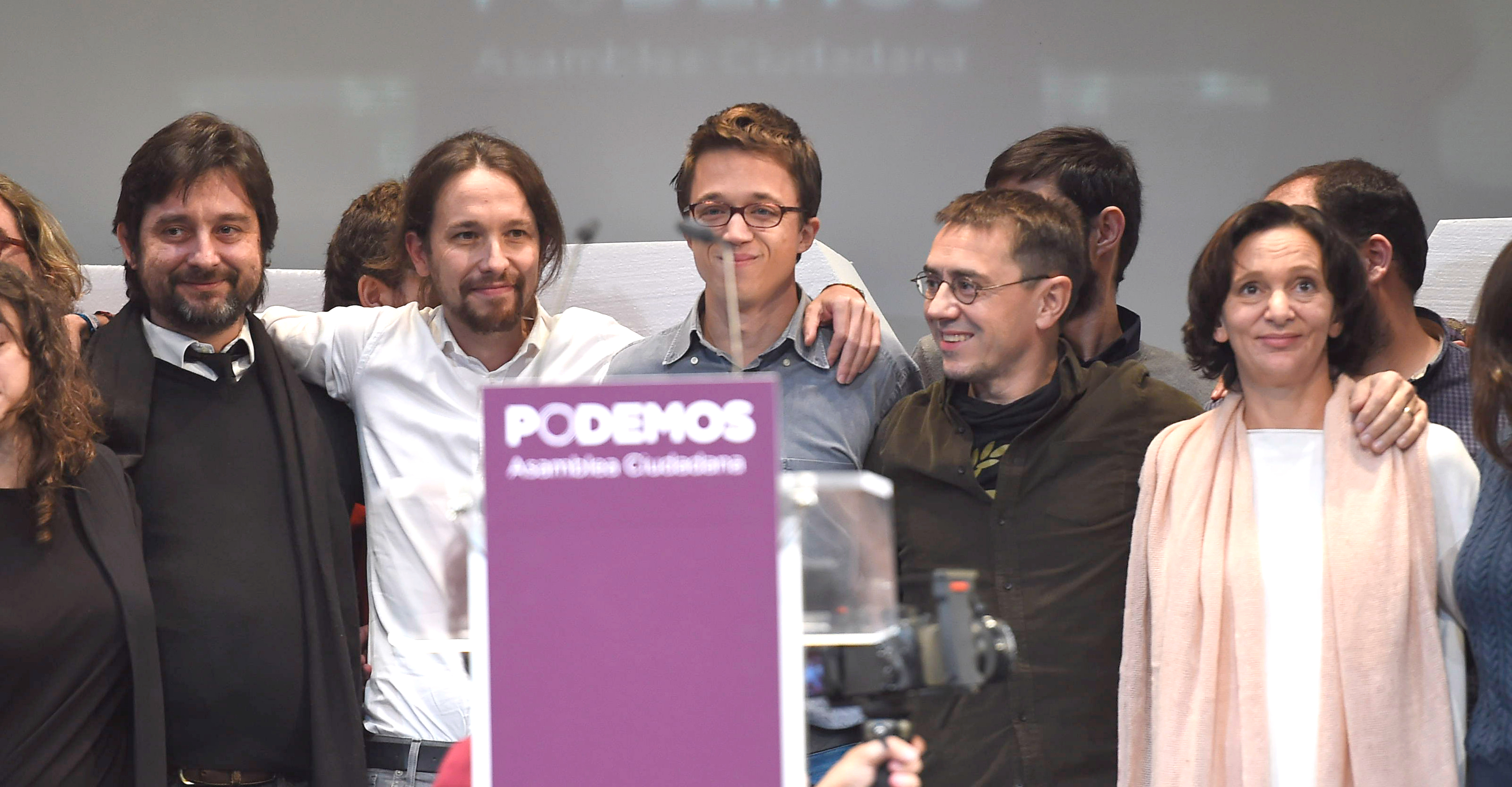 Proponemos actrices y actores para la serie sobre Podemos