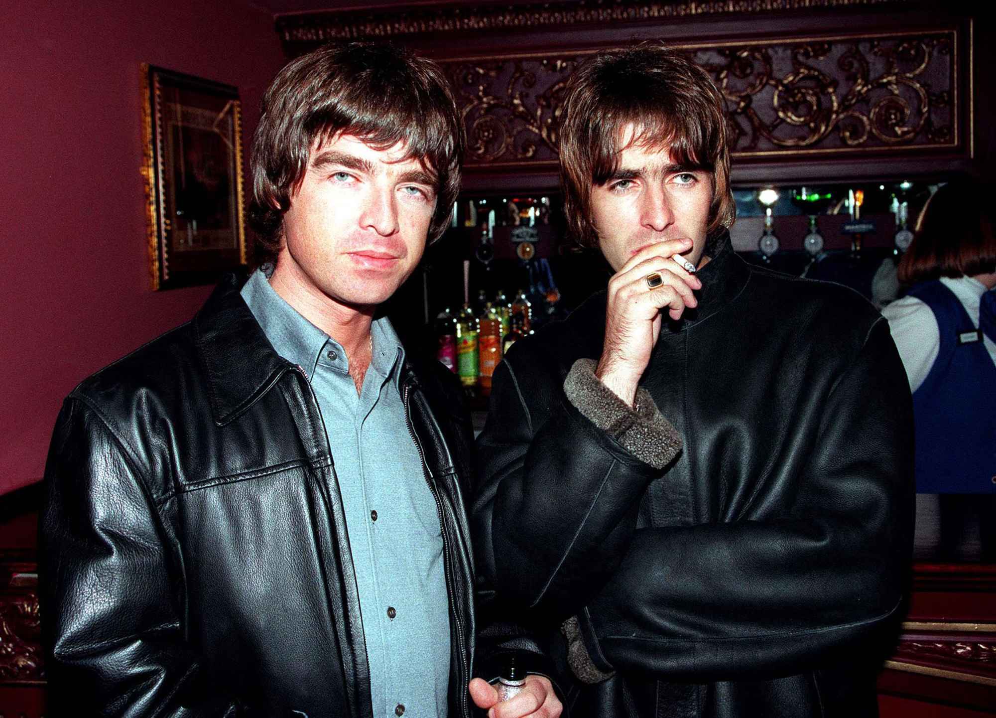 Oasis vs Blur: ¿quién dominó los 90?