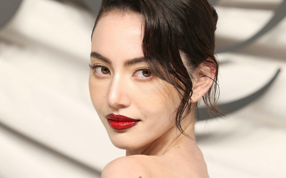 Descubriendo a Davika Hoorne